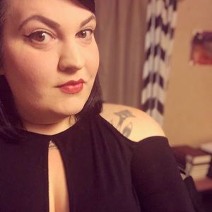 Meet your Posher, Taryn